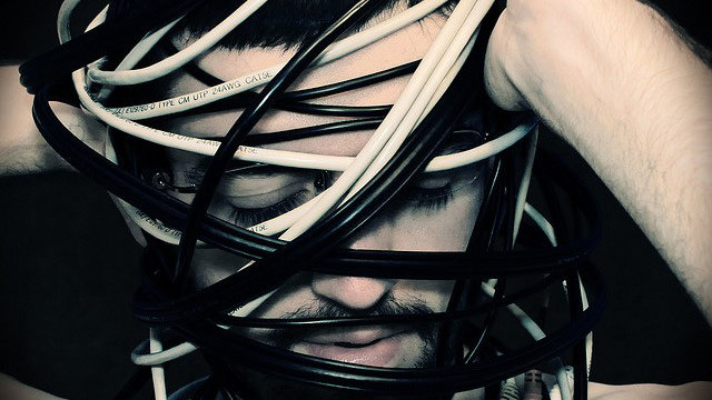 wrap_tangled_cables_mess.jpg